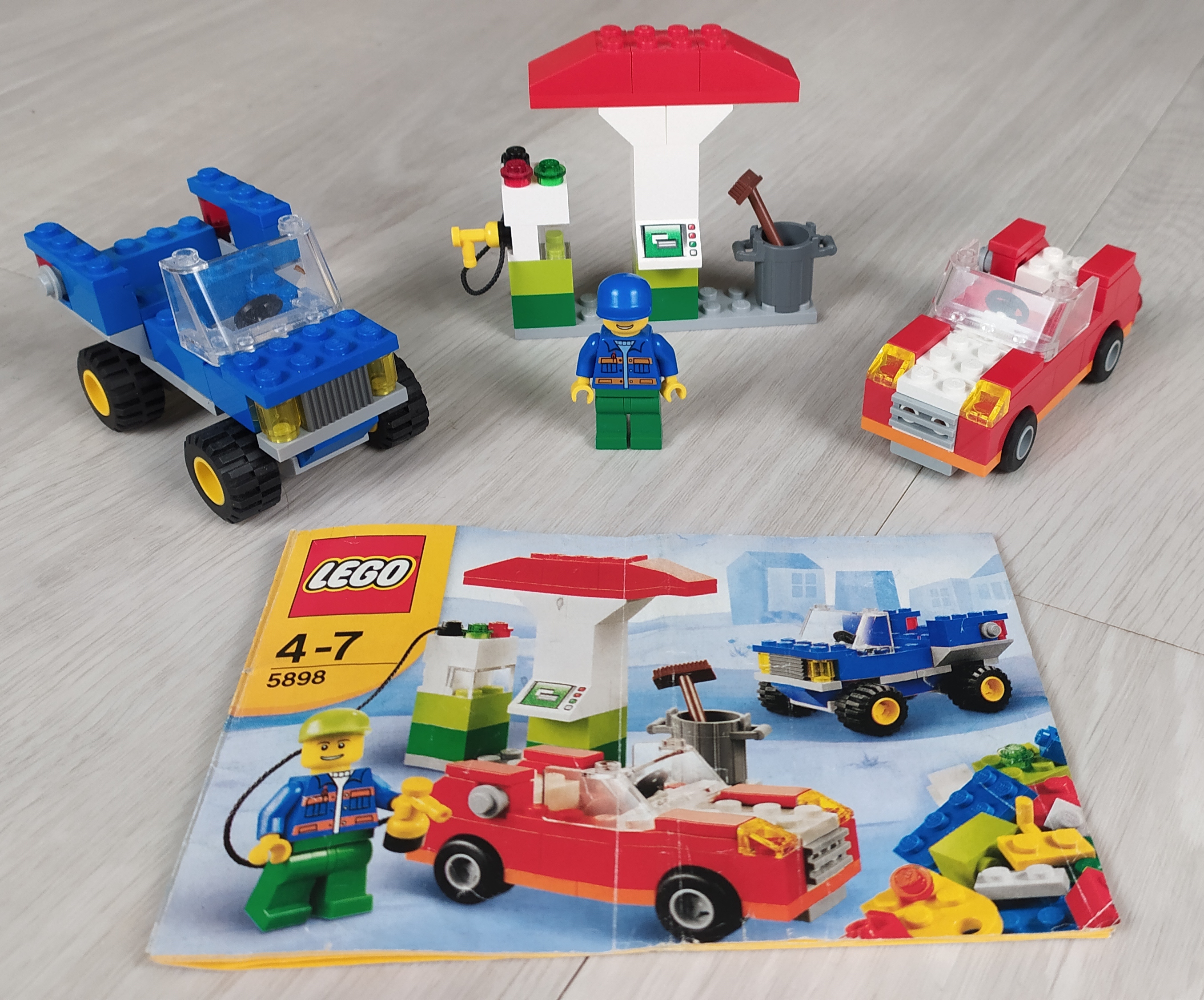 Lego Creator 5898 LEGO Cars Building Set